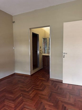 Villa María Córdoba, Argentina, 3 Habitaciones Habitaciones, ,1 BañoBathrooms,Casa,En venta,Villa María,1203