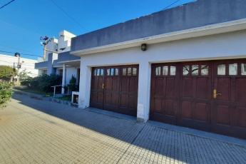 Villa María Córdoba, Argentina, 3 Habitaciones Habitaciones, ,1 BañoBathrooms,Casa,En venta,Villa María,1203