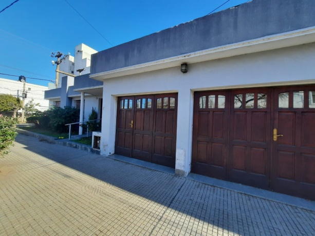 Villa María Córdoba, Argentina, 3 Habitaciones Habitaciones, ,1 BañoBathrooms,Casa,En venta,Villa María,1203